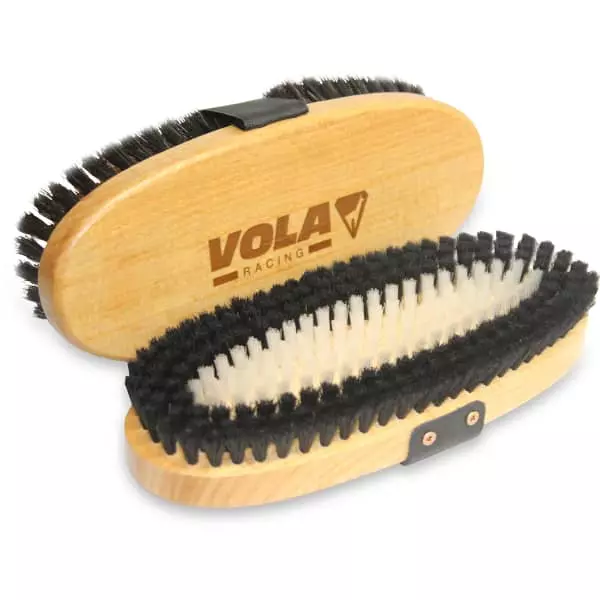 Brosses à Farter VOLA RACING NYLON/CRIN OVALE 23 Beige 1 Brosses à Farter VOLA RACING NYLON/CRIN OVALE 23 Beige